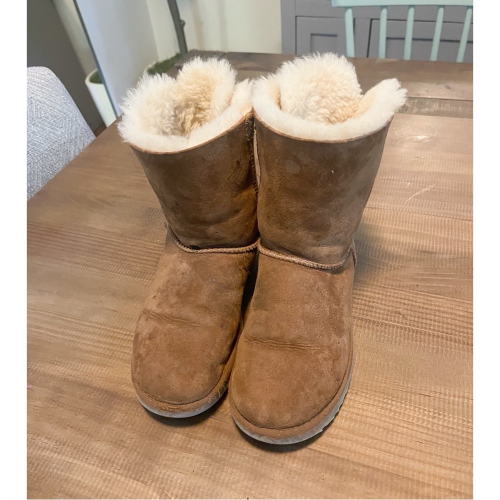 UGG Bailey Bows